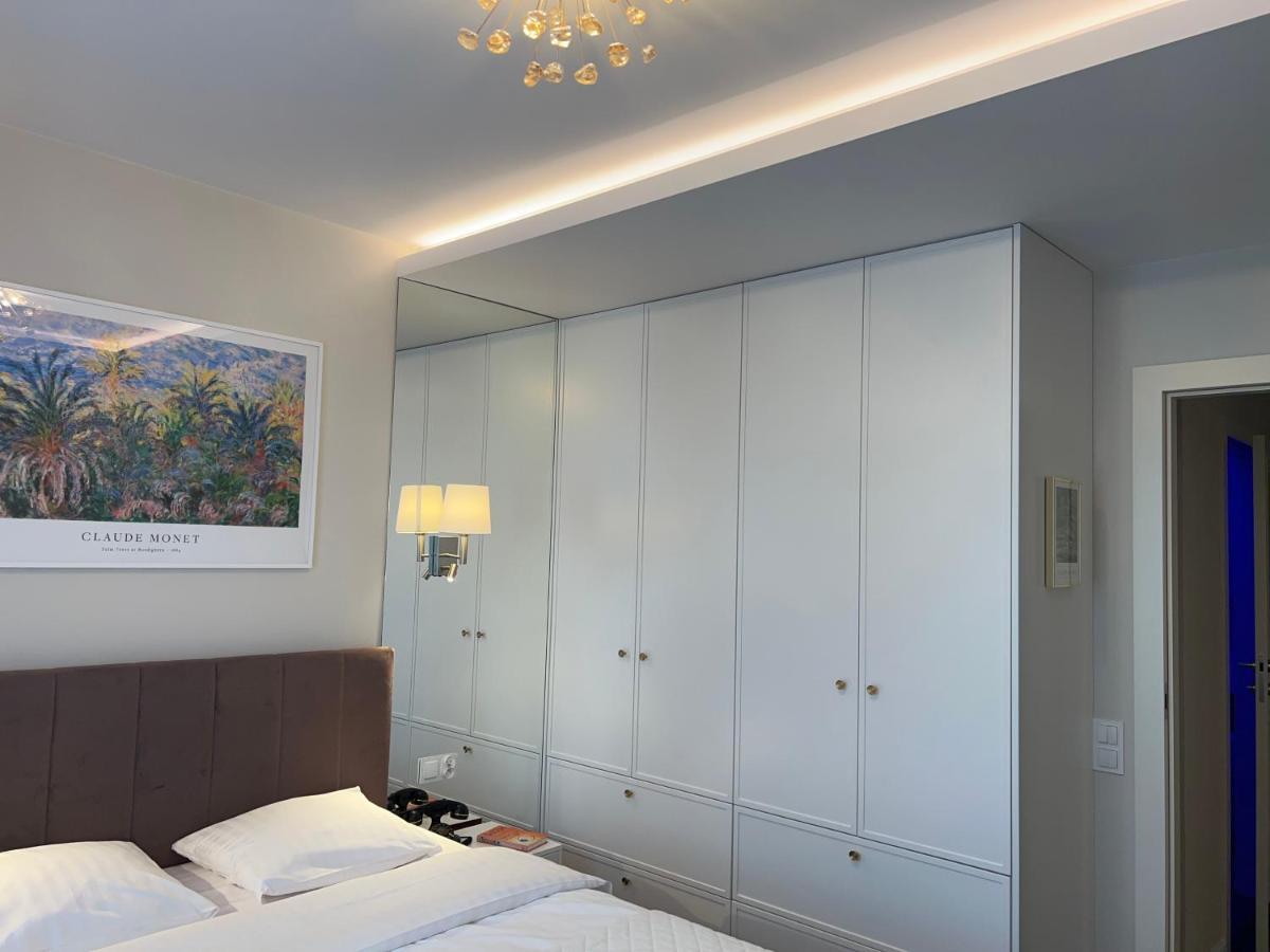 Nr 12 Europa22 Exclusive Z Garazem Podziemnym Apartment Tomaszow Mazowiecki Bagian luar foto