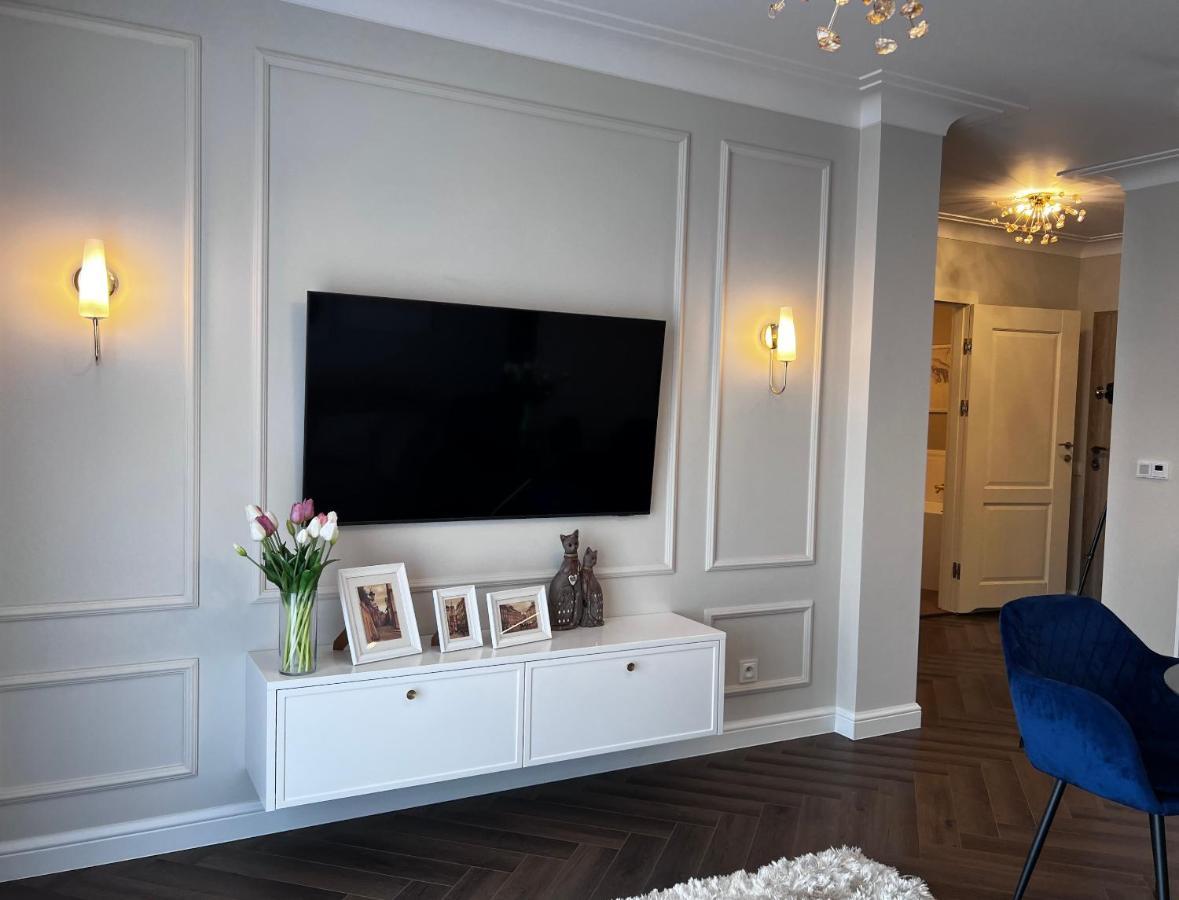Nr 12 Europa22 Exclusive Z Garazem Podziemnym Apartment Tomaszow Mazowiecki Bagian luar foto