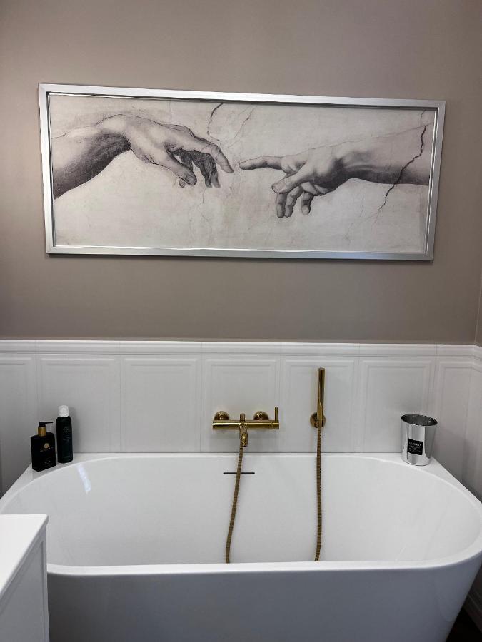 Nr 12 Europa22 Exclusive Z Garazem Podziemnym Apartment Tomaszow Mazowiecki Bagian luar foto